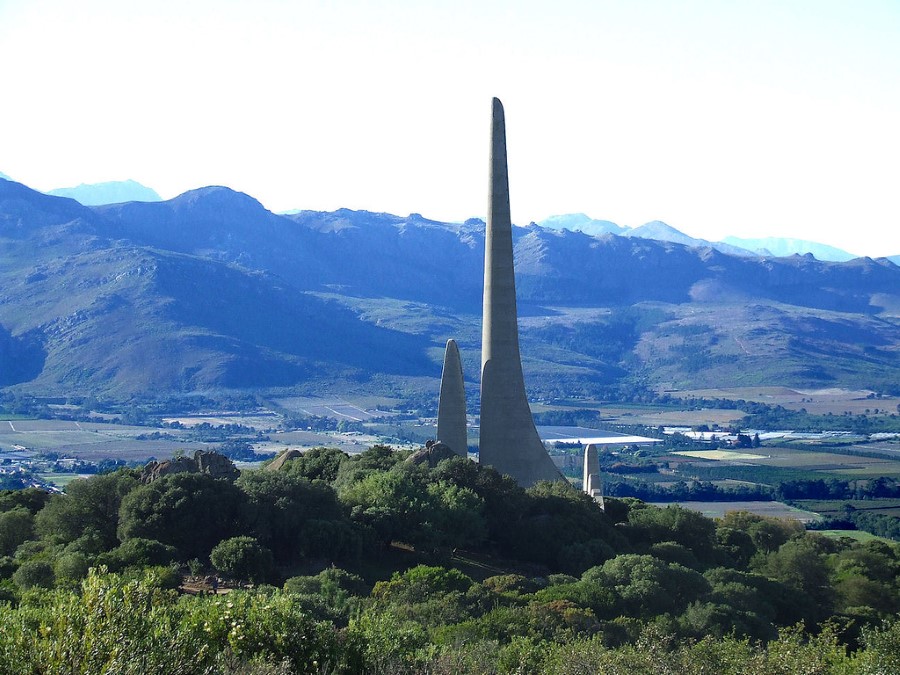 Afrikaans Language Monument in paarl, south africa - afrikaanse taalmonument 1