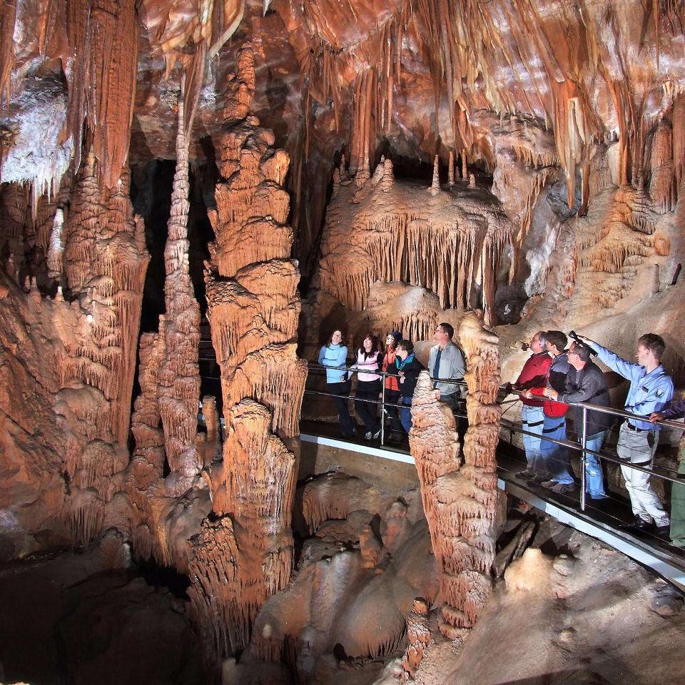 australia new south wales blue mountains limestone jenolan caves 5