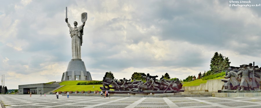 motherland-monument-in-kiev-ukraine-8